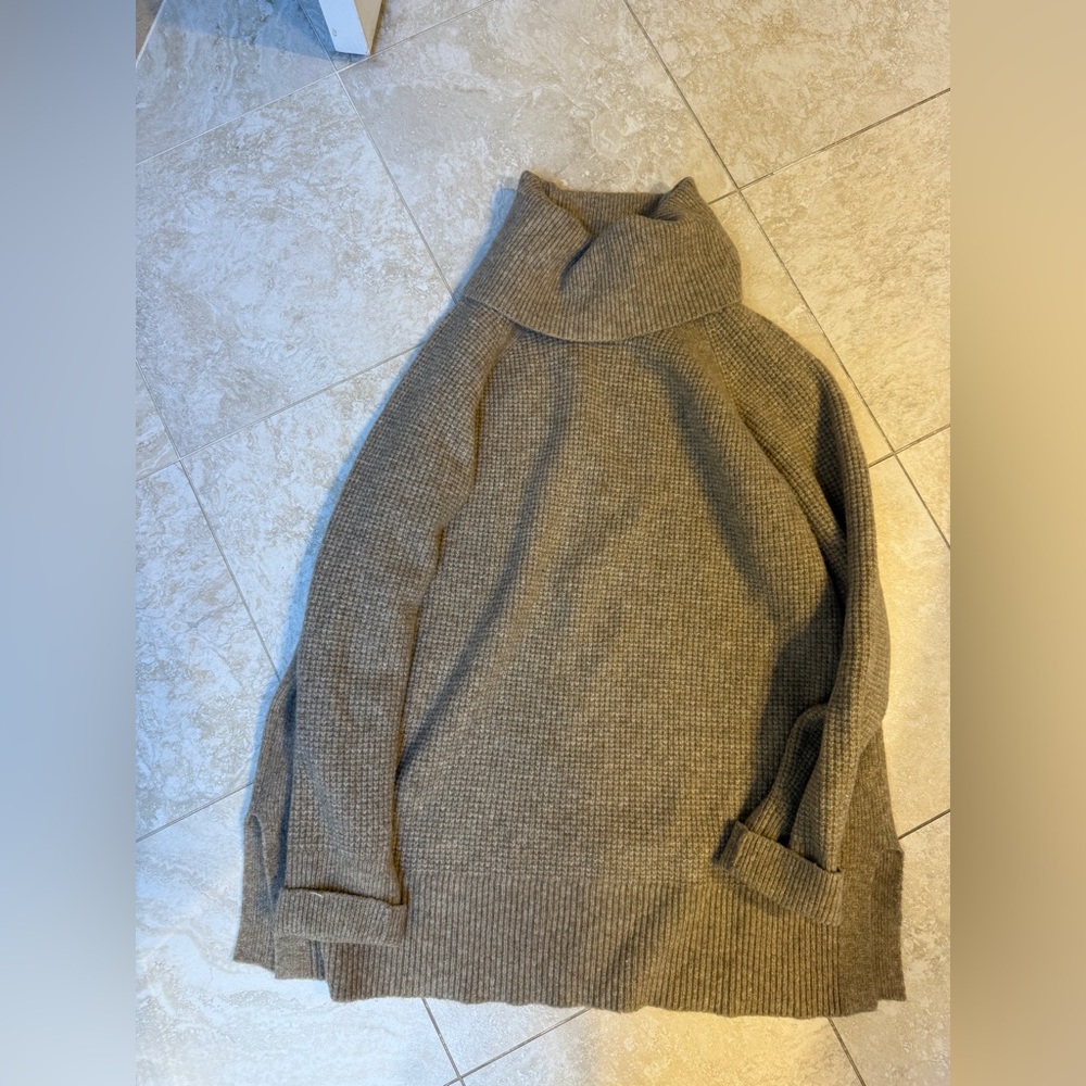 LOFT turtleneck sweater